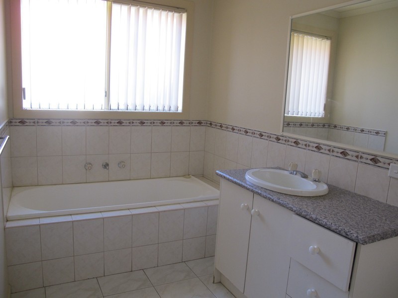 17 Ahmet Place, Hillside VIC 3037