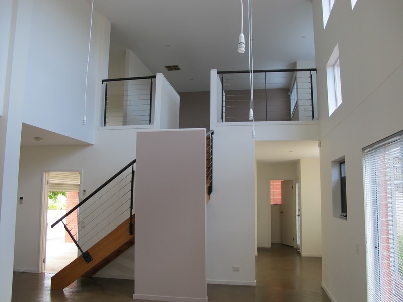 6 Beacon Lane, Caroline Springs VIC 3023