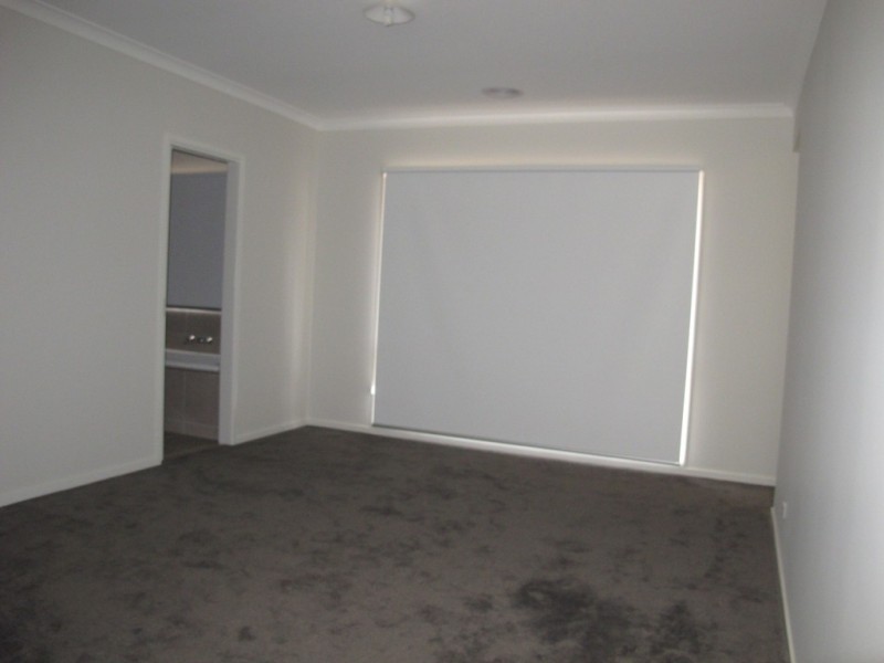 5 Beaumont Street (Aintree), Rockbank VIC 3335