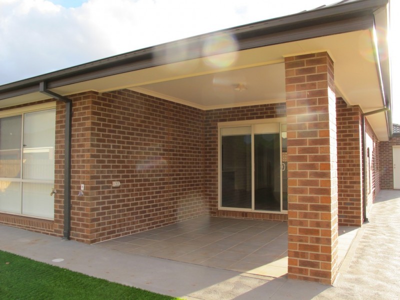 5 Beaumont Street (Aintree), Rockbank VIC 3335