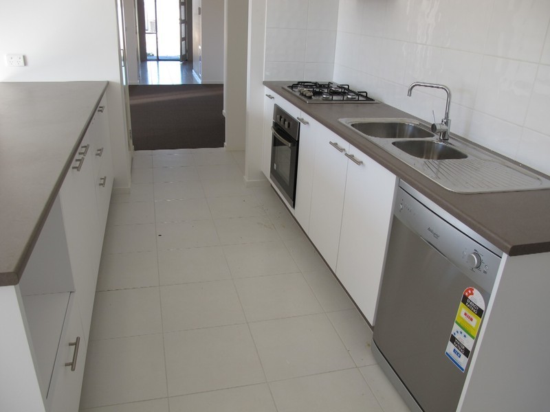 5 Clare Street, Brookfield VIC 3338