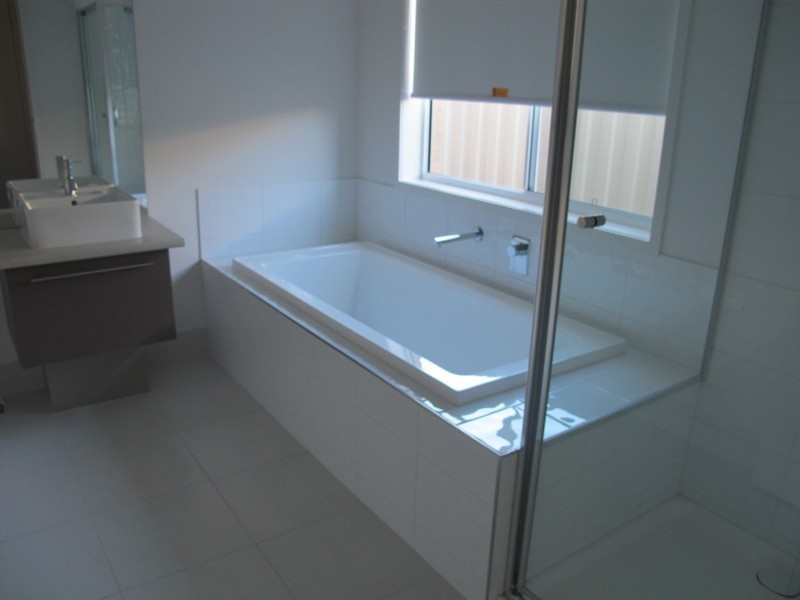 5 Clare Street, Brookfield VIC 3338