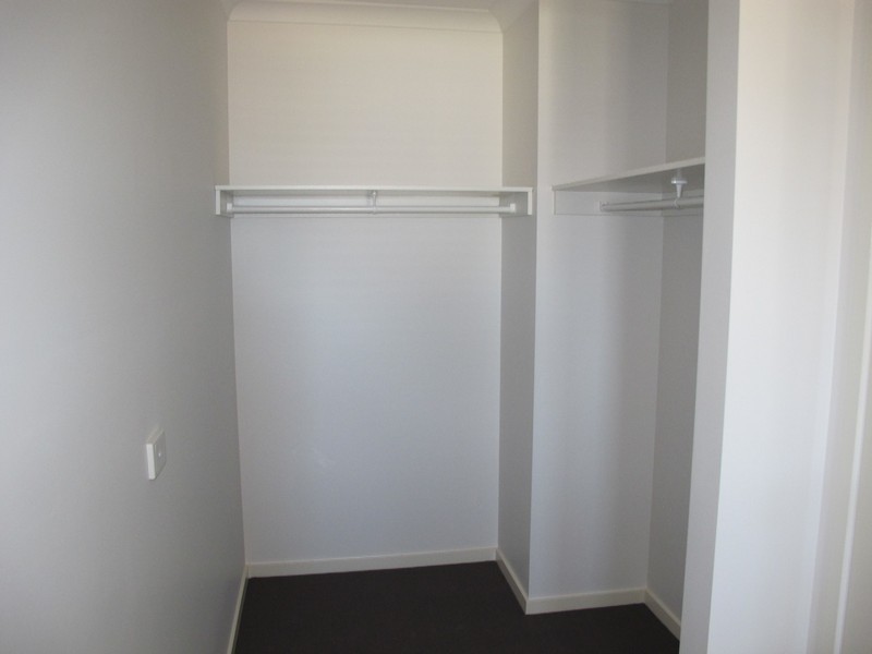 5 Clare Street, Brookfield VIC 3338