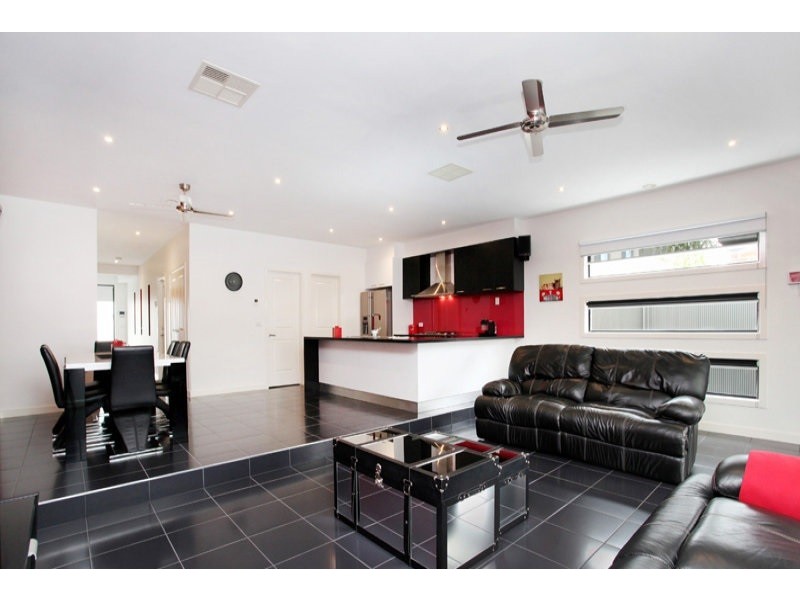 53 The Esplanade, Caroline Springs VIC 3023