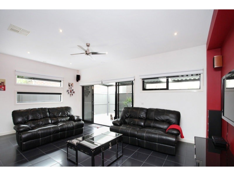 53 The Esplanade, Caroline Springs VIC 3023