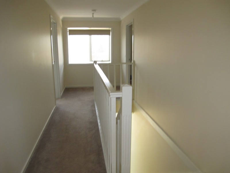 3 Scullin Road, Burnside Heights VIC 3023