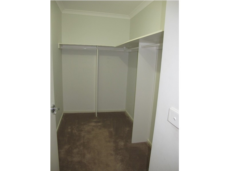 3 Scullin Road, Burnside Heights VIC 3023