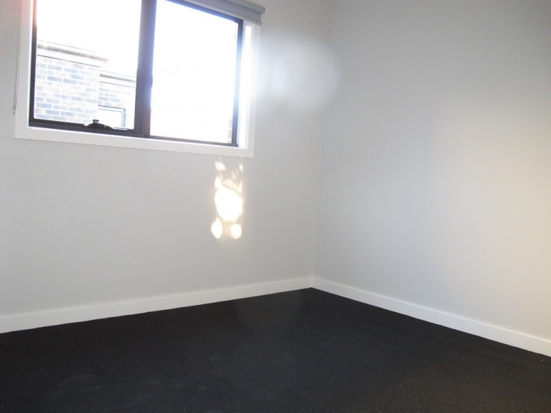 4/7 Boisdale Avenue, Sunshine North VIC 3020