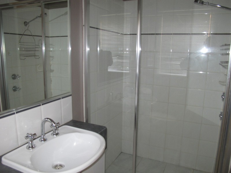 93 Springlake Avenue, Caroline Springs VIC 3023