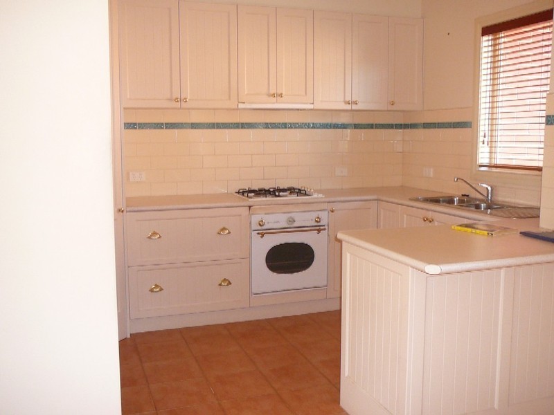 1A Glencara Street, Avondale Heights VIC 3034