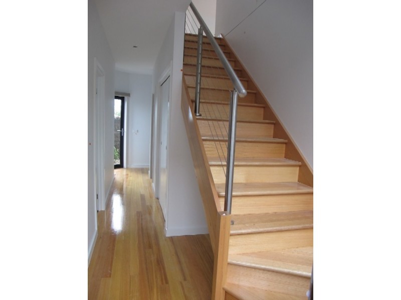 8/5 Chelsworth Place, Caroline Springs VIC 3023