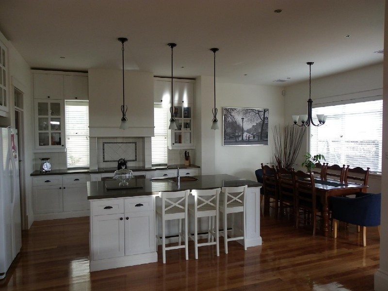 22 Monckton Place, Caroline Springs VIC 3023