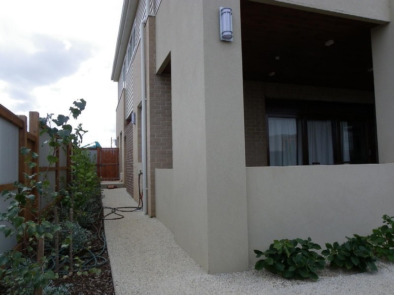 22 Monckton Place, Caroline Springs VIC 3023