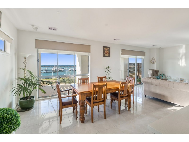 40 Catamaran Drive (Wyndham Harbour), Werribee South VIC 3030