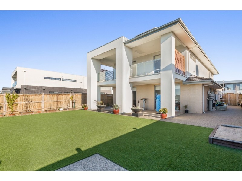 40 Catamaran Drive (Wyndham Harbour), Werribee South VIC 3030