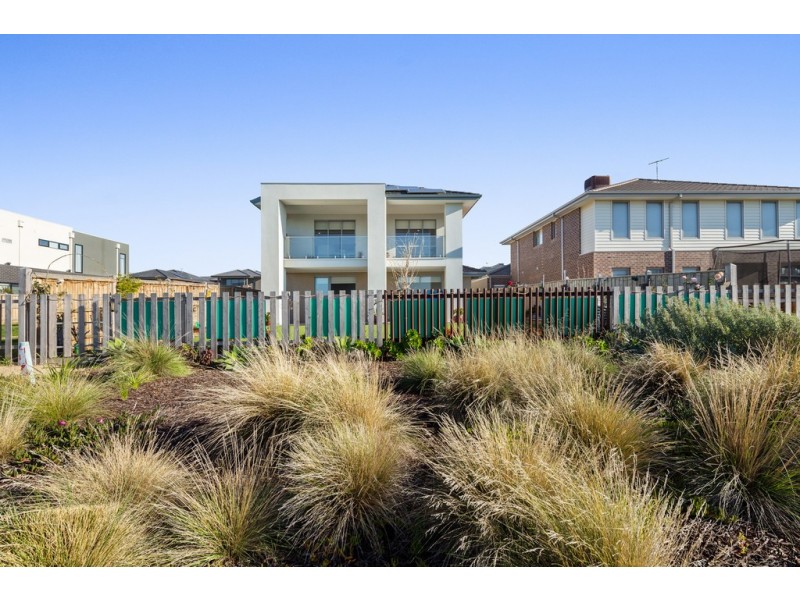 40 Catamaran Drive (Wyndham Harbour), Werribee South VIC 3030