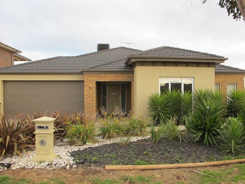 6 Albert Court, Burnside Heights VIC 3023