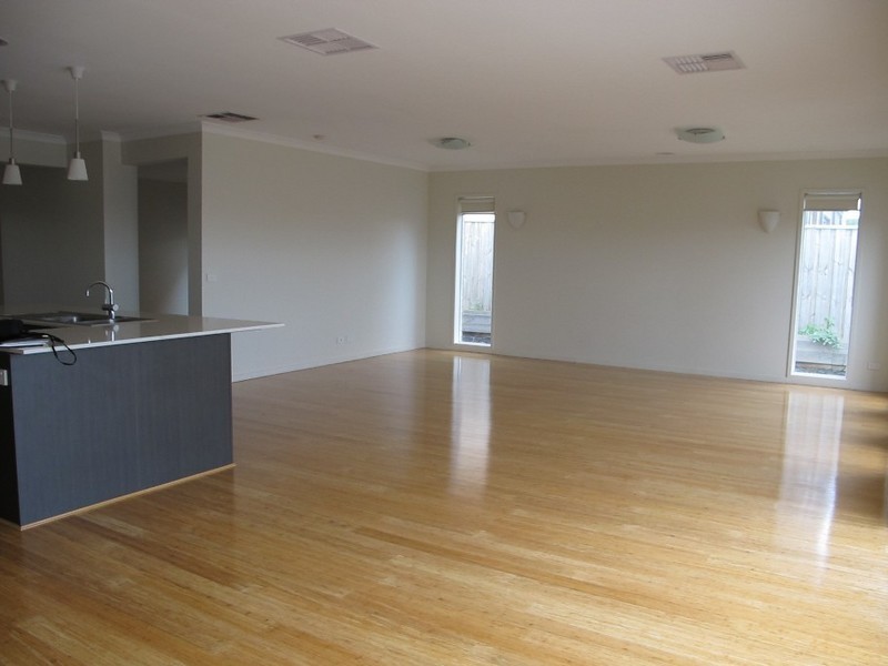 6 Albert Court, Burnside Heights VIC 3023