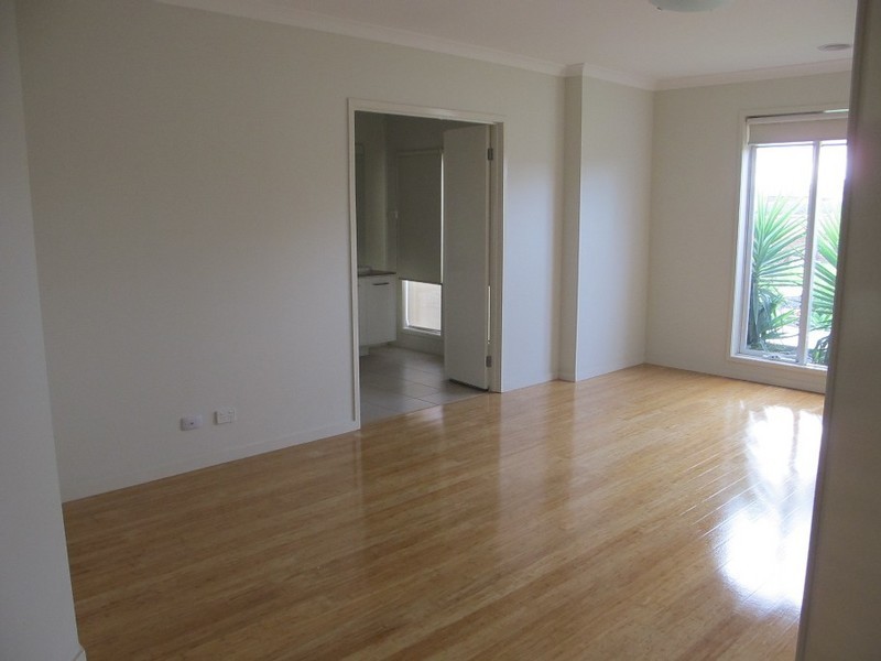 6 Albert Court, Burnside Heights VIC 3023