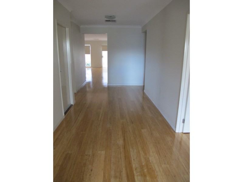 6 Albert Court, Burnside Heights VIC 3023