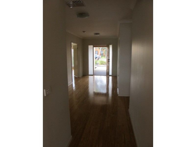 6 Albert Court, Burnside Heights VIC 3023