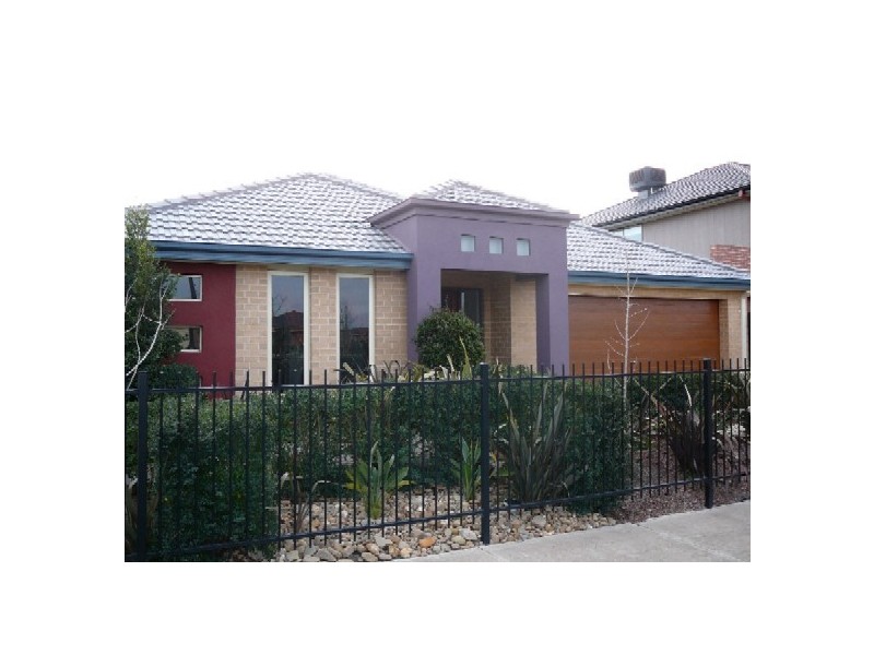 37 Cassan Way, Caroline Springs VIC 3023