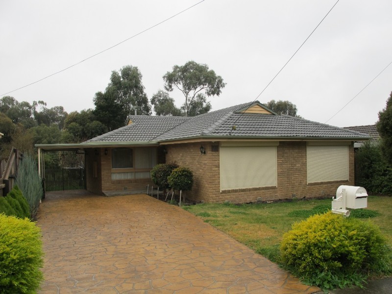 21 Mudie Avenue, Sunbury VIC 3429