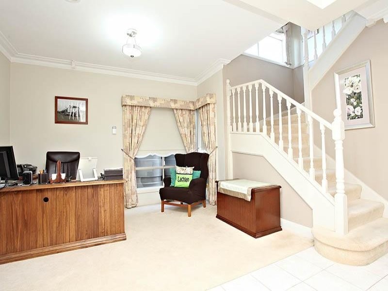 47 St Georges Ave, Caroline Springs VIC 3023