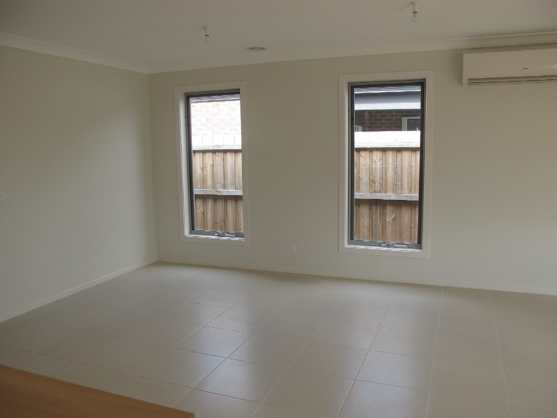 5 Poseidon Street, Kurunjang VIC 3337