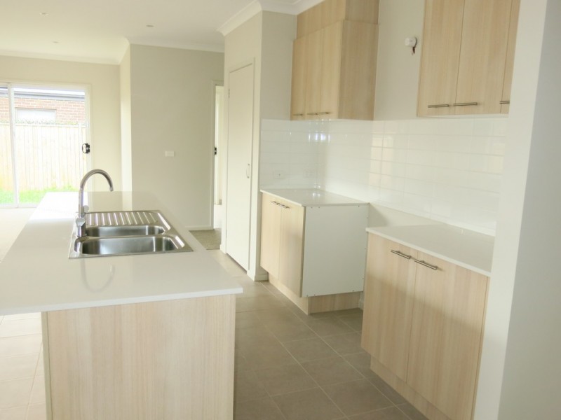72 Coimadai Road, Diggers Rest VIC 3427