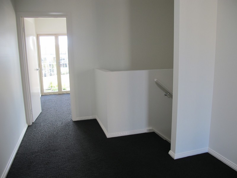 Unit 15 The Entrance, Caroline Springs VIC 3023