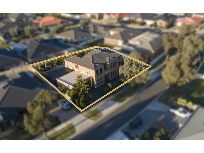 21 ILLAWARRA CIRCUIT, Taylors Hill VIC 3037