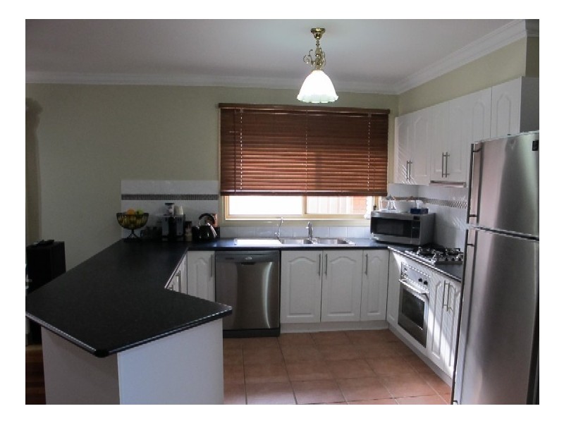 13 Copse Wood Bend, Caroline Springs VIC 3023