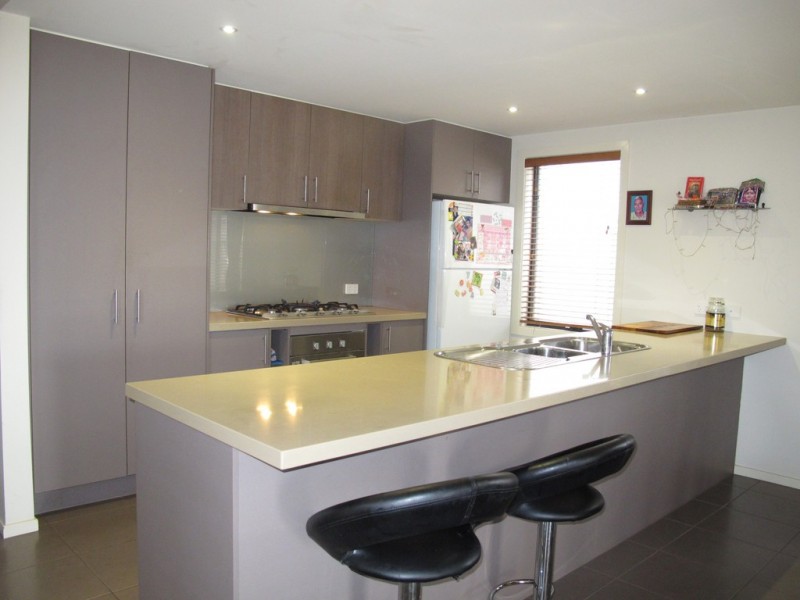 45c The Avenue, Caroline Springs VIC 3023