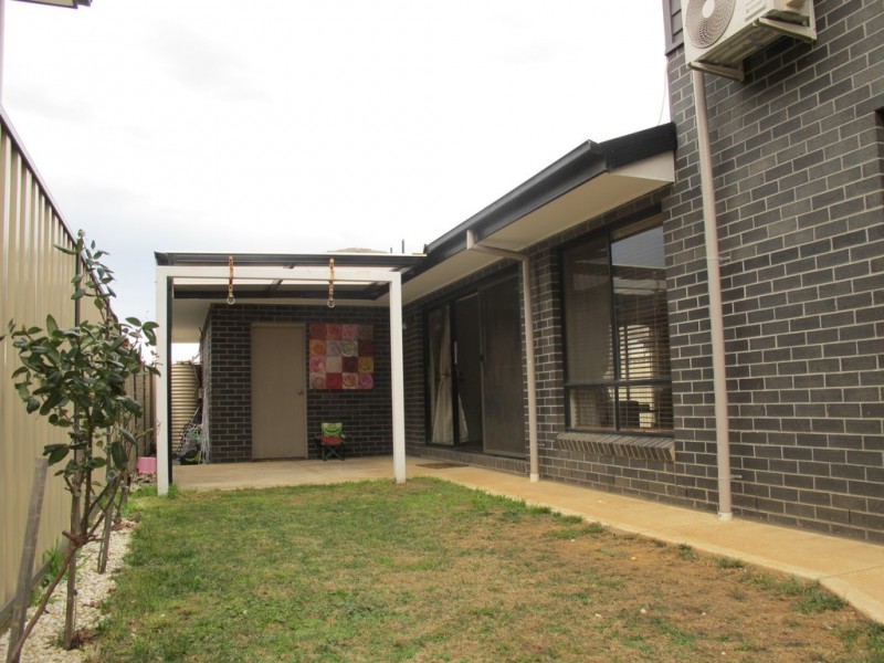 45c The Avenue, Caroline Springs VIC 3023