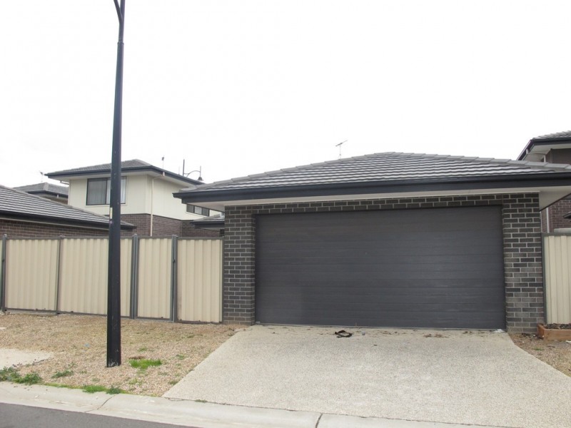 45c The Avenue, Caroline Springs VIC 3023