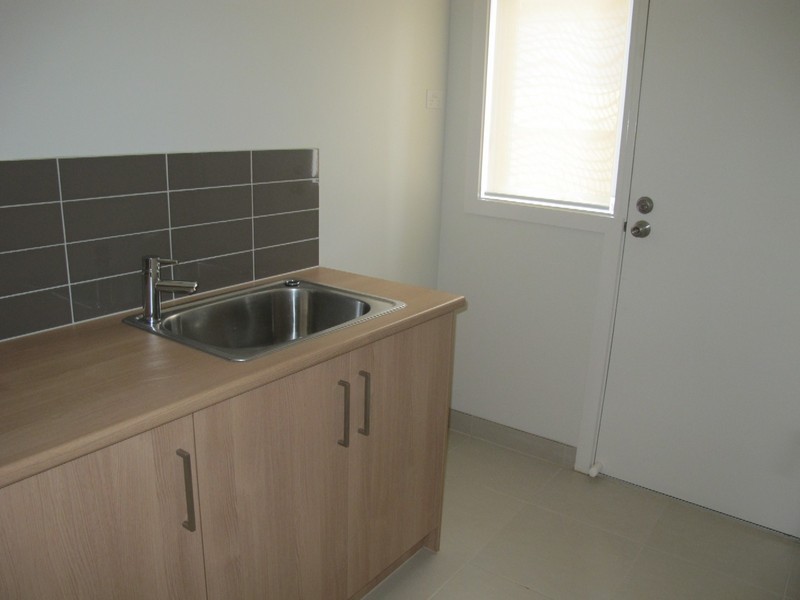 8 Poseidon Street, Kurunjang VIC 3337