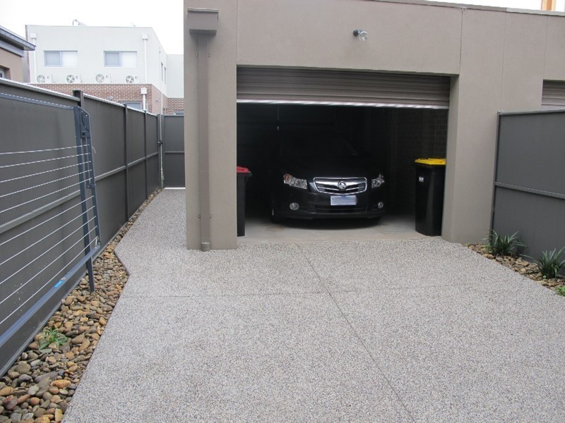 13 Bay Street, Caroline Springs VIC 3023