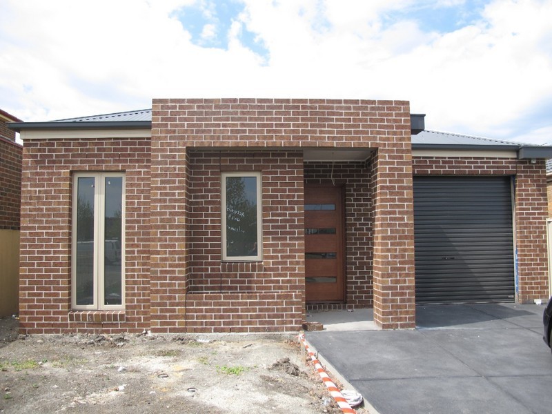 132 Westwood Drive, Burnside VIC 3023