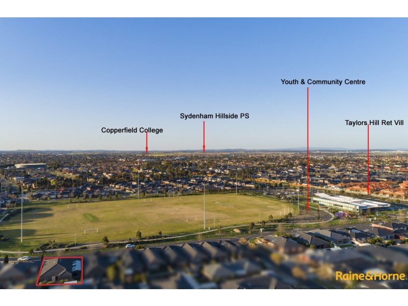 26 KINGSTON DRIVE, Taylors Hill VIC 3037