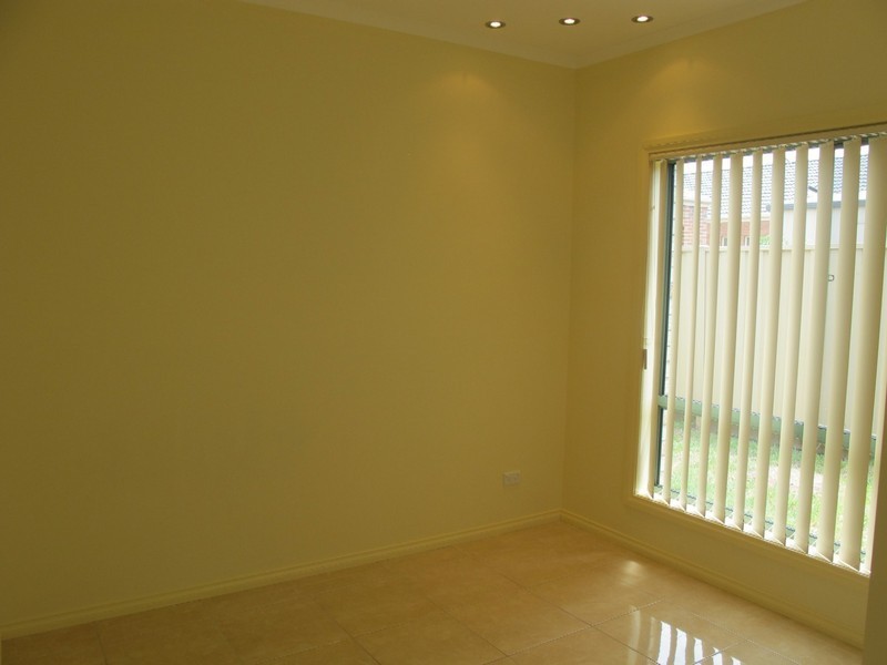 15 Wattlepark Street, Caroline Springs VIC 3023