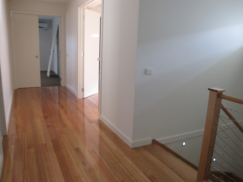 26 Monckton Place, Caroline Springs VIC 3023