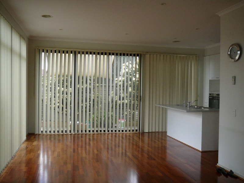 20 Blakeville Drive, Caroline Springs VIC 3023