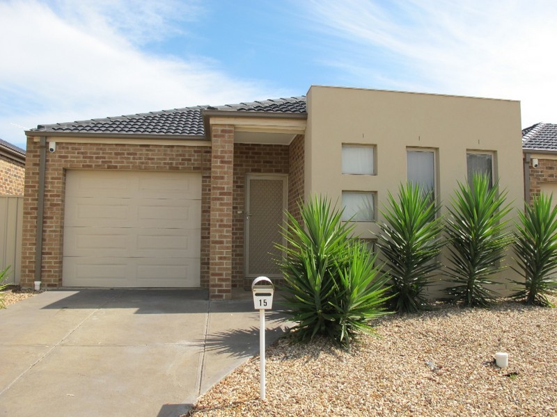 15 Glencoe Street, Kurunjang VIC 3337