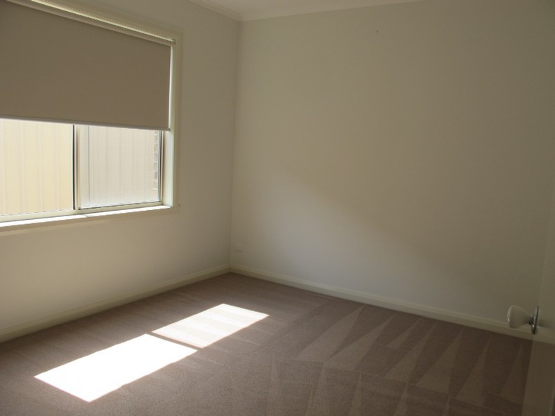 15 Glencoe Street, Kurunjang VIC 3337