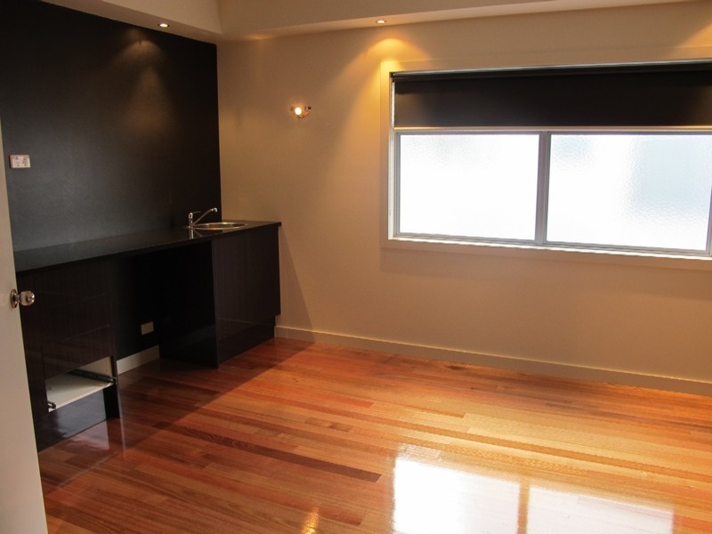 26 Monckton Place, Caroline Springs VIC 3023
