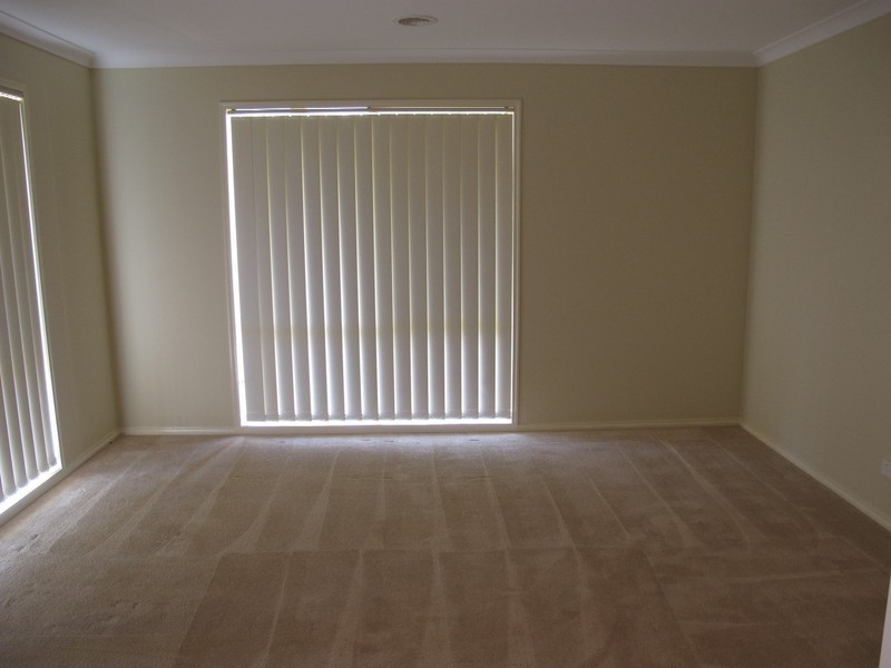 5 Honour Lane, Caroline Springs VIC 3023