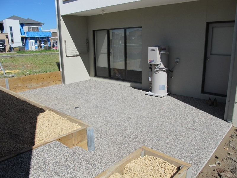 31 Garretty Road, Caroline Springs VIC 3023