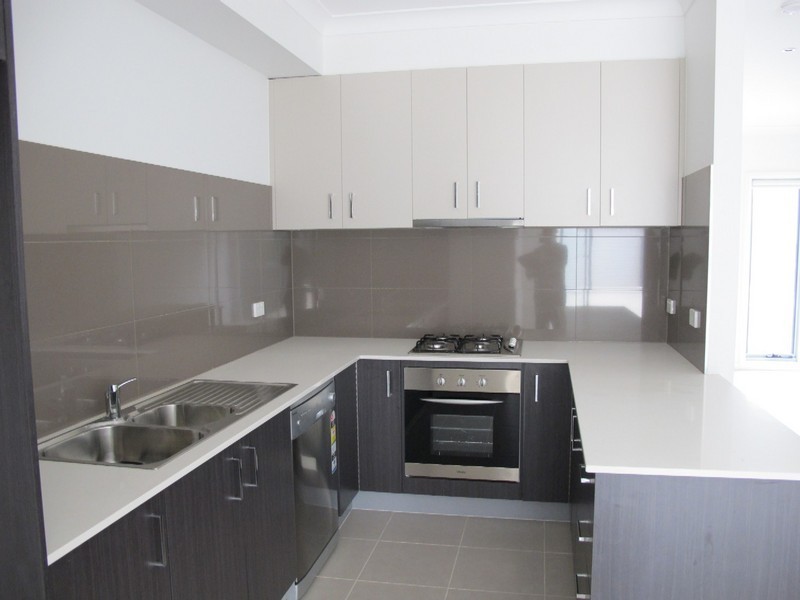 59 The Esplanade, Caroline Springs VIC 3023