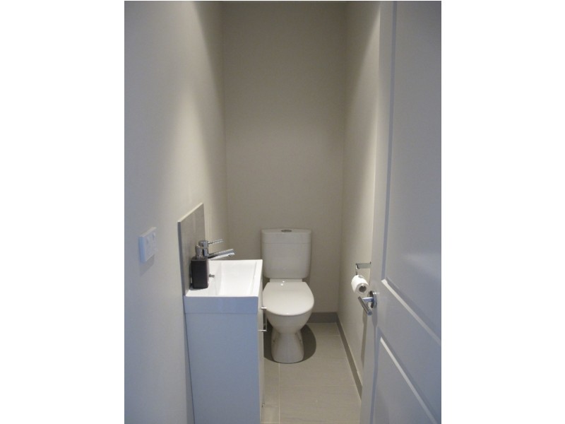 23 The Esplanade, Caroline Springs VIC 3023